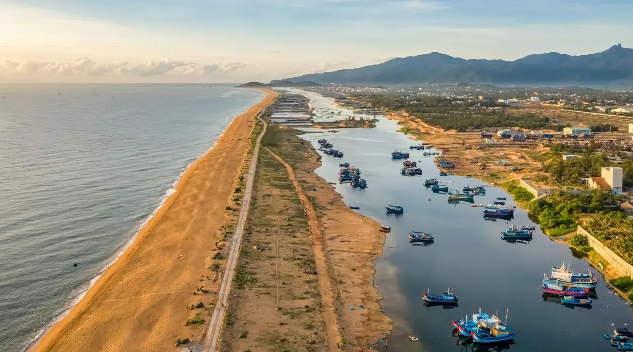 Beaches & coast, Vietnam
